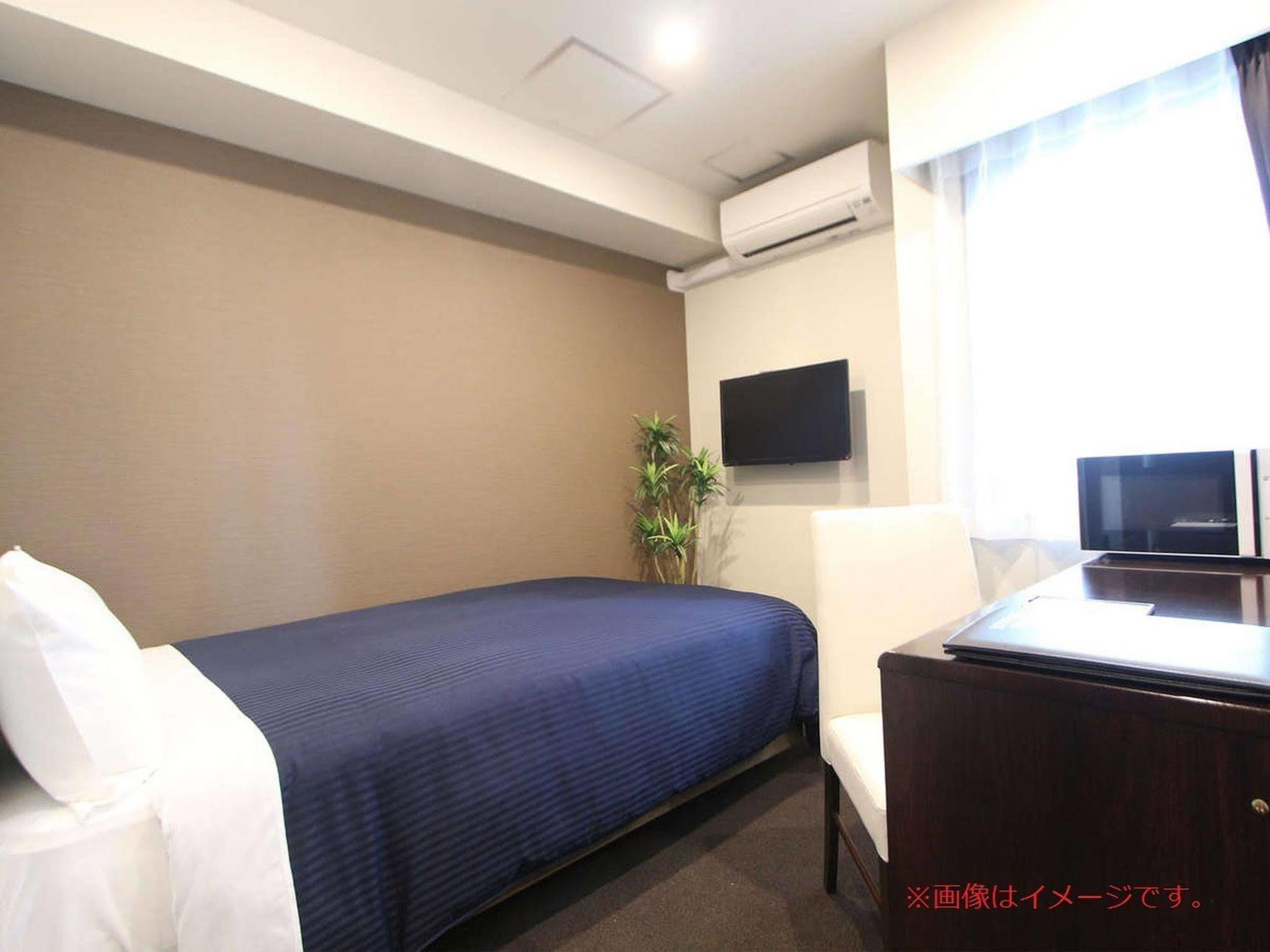 Hotel Livemax Umeda Doyama Osaka Exterior photo